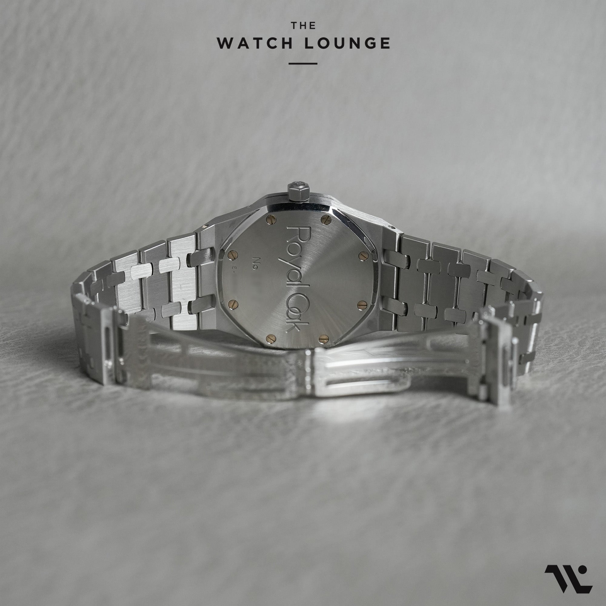 Royal Oak, Dual Time and Power Reserve