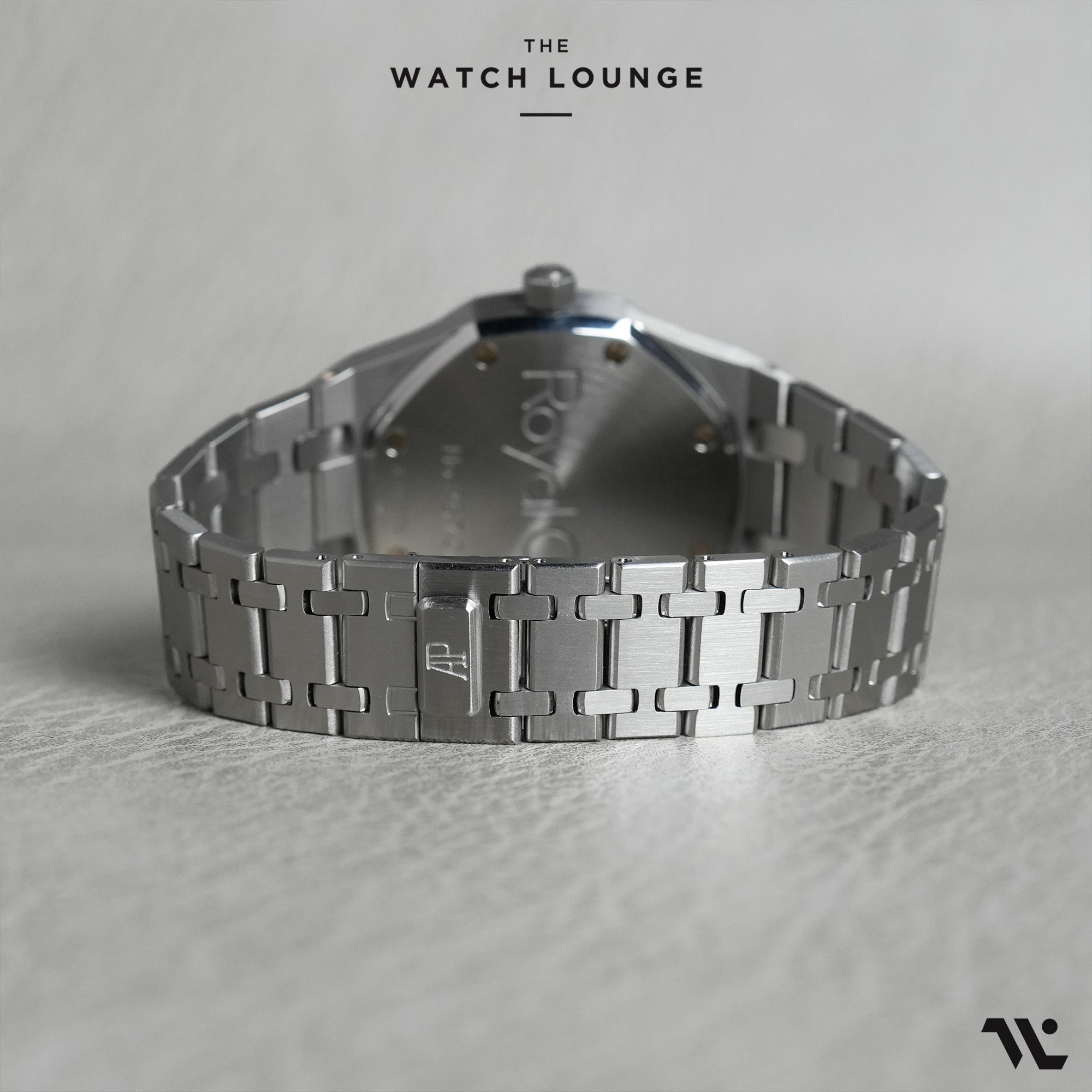 Royal Oak, Dual Time and Power Reserve