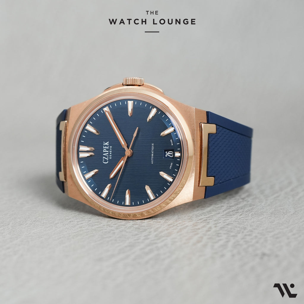 Antarctique Mount Erebus with Blue Dial and Rose Gold Case ref. 1544-FG