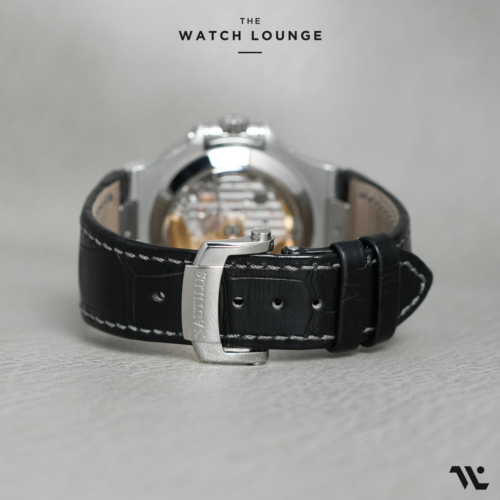 Nautilus Annual Calendar Sunburst Black Dial 5726A