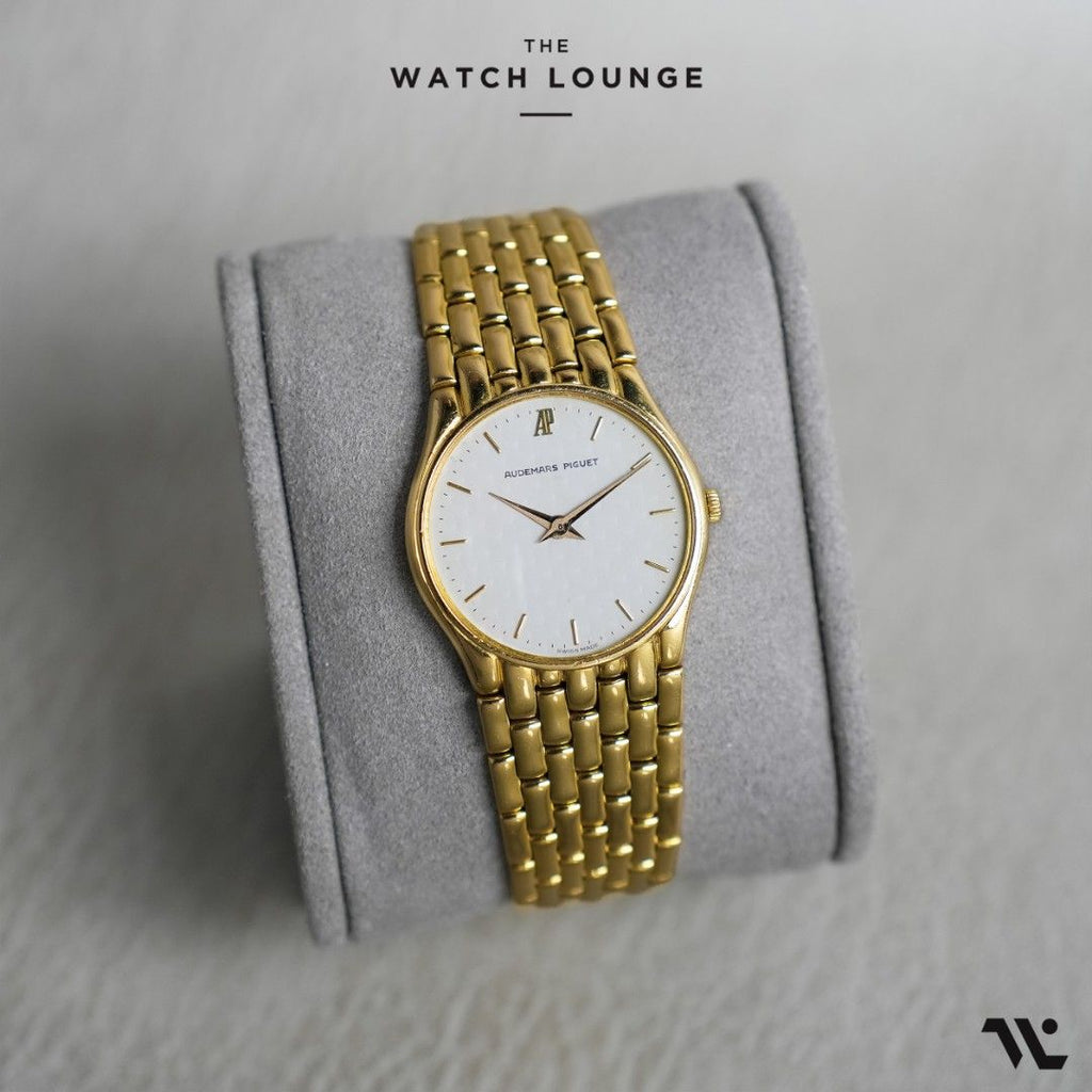 Vintage 18kt Yellow Gold Integrated Bracelet with White Dial